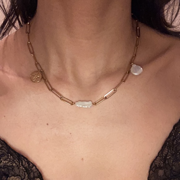 Necklace Gold Plated & Pearl - Picture 2 of 5